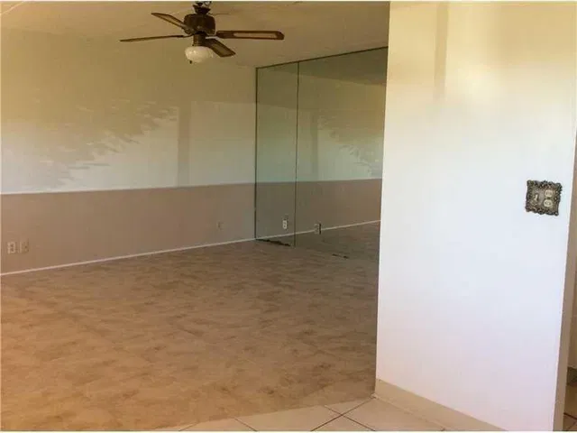 Unit 107 photo 5