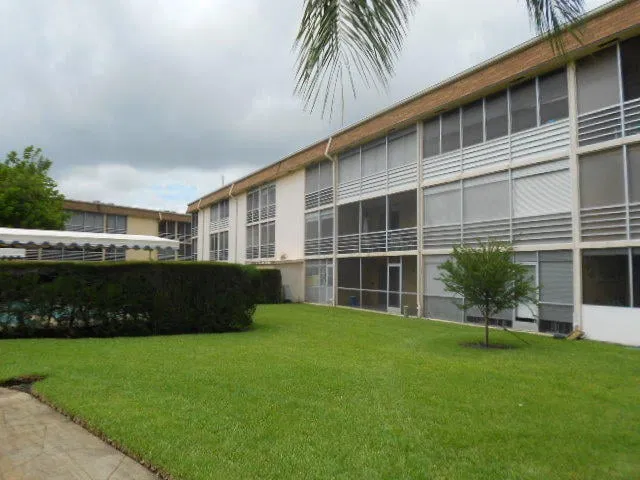 Unit 107 photo 19