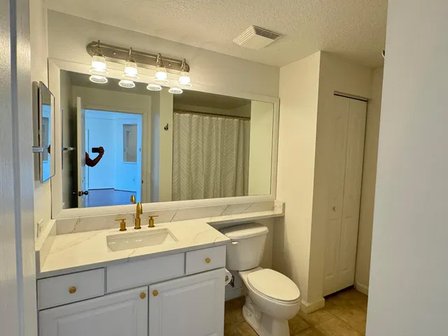 Residence photo 9