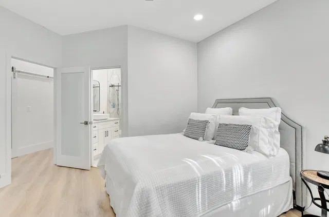 Residence photo 26