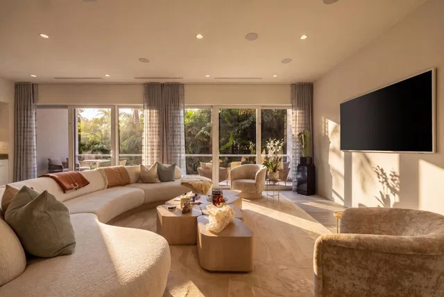 North End Palm Beach Residence photo 5