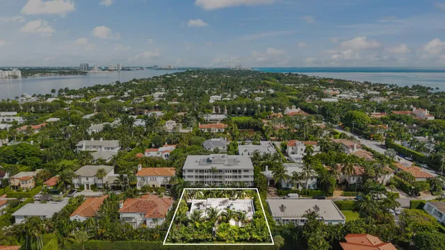North End Palm Beach Residence photo 20
