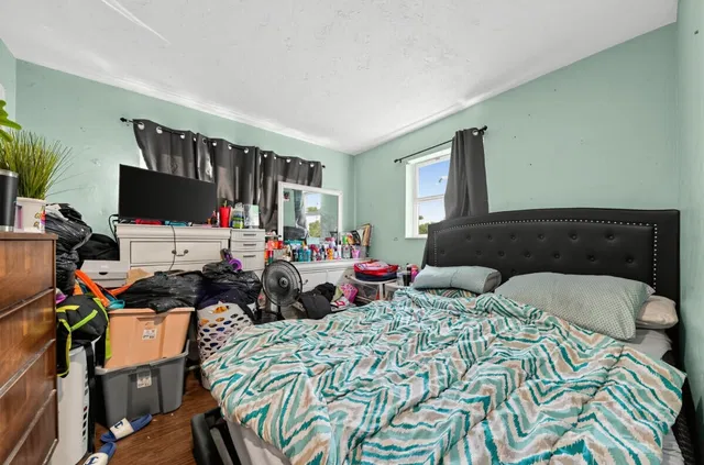 Residence photo 8