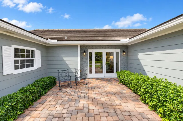 Residence photo 5