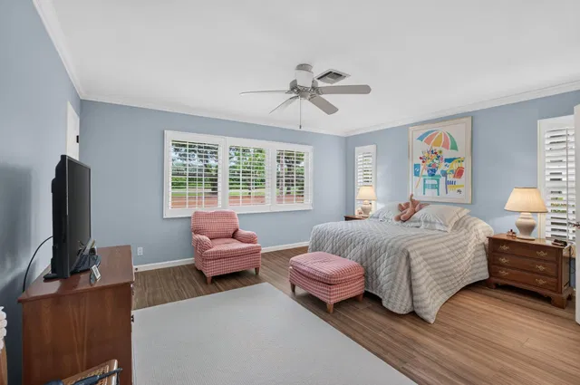 Residence photo 26
