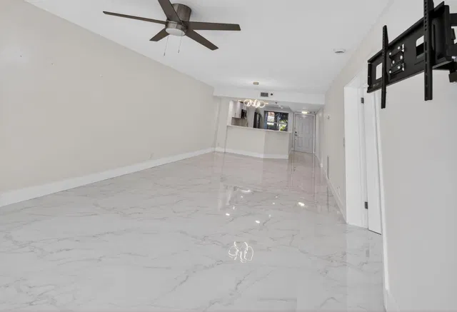 Unit 105 photo 25