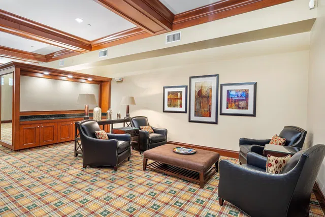 Residence photo 67
