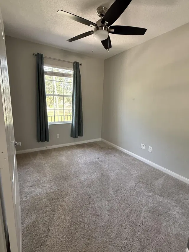 Residence photo 28