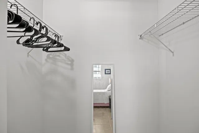 Unit D24 photo 12