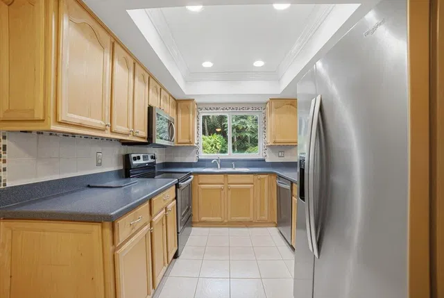 Residence photo 9