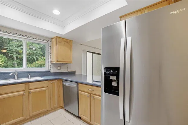  Residence photo 12