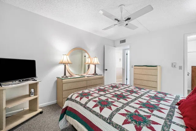 Residence photo 15