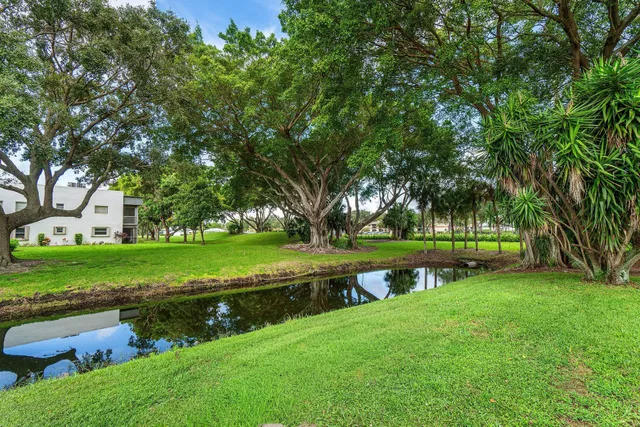 Residence photo 25