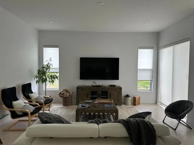 Residence photo 12