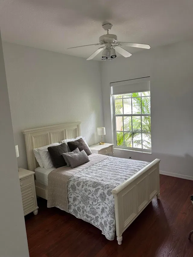 Residence photo 19