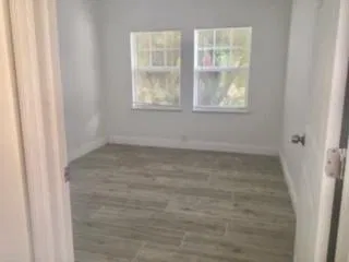 Unit C photo 6