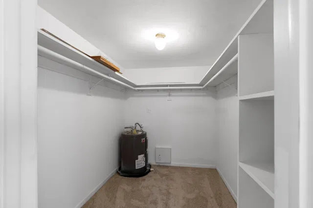 Unit D112 photo 13