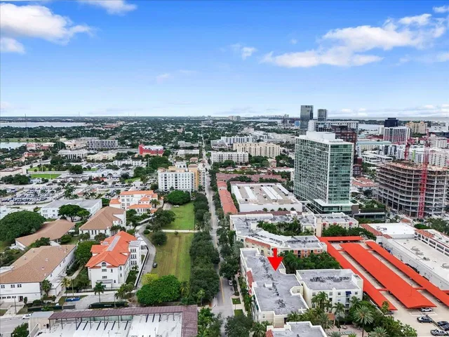 Courtyards in Cityplace Unit 204 photo 33