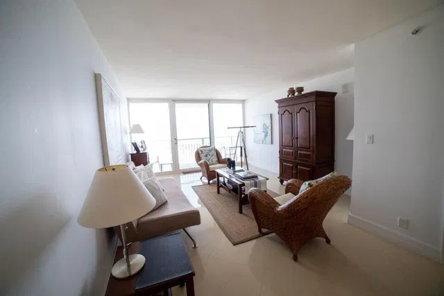 Tiara Singer Island Unit 33B photo 3