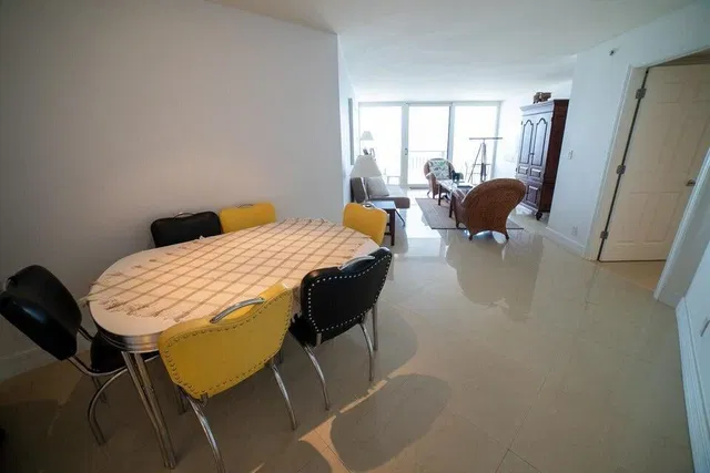Tiara Singer Island Unit 33B photo 4