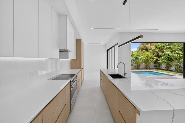 Downtown Delray Beach Residence photo 38