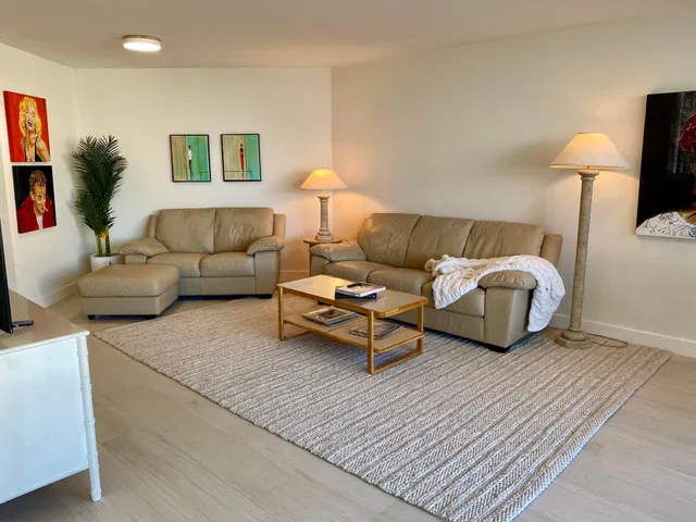 South Palm Beach Unit 306 photo 2