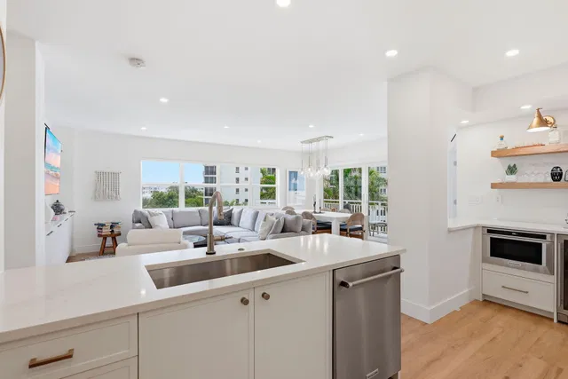 Downtown Delray Beach Unit 4F photo 17