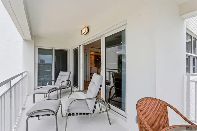 Downtown Delray Beach Unit 4F photo 32