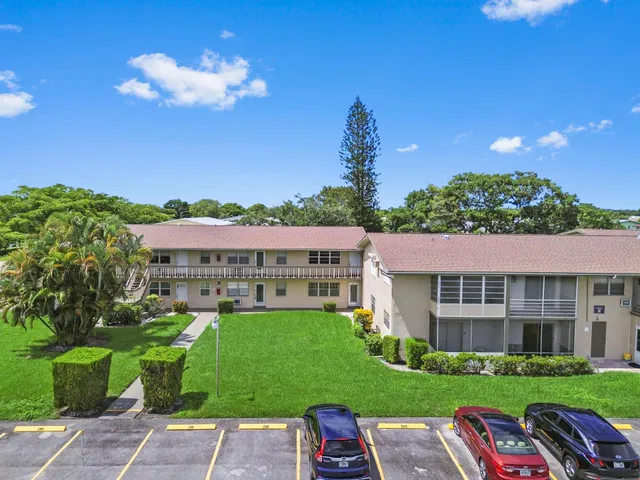 Residence photo 19