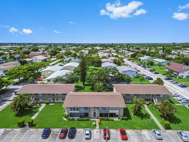 Residence photo 20
