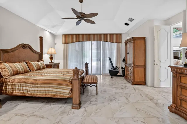  Residence photo 19