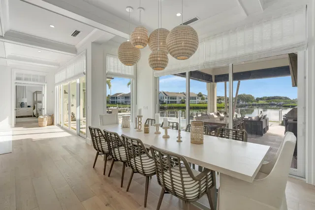 Admirals Cove Residence photo 17