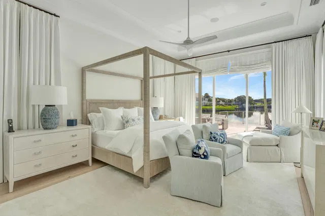 Admirals Cove Residence photo 22