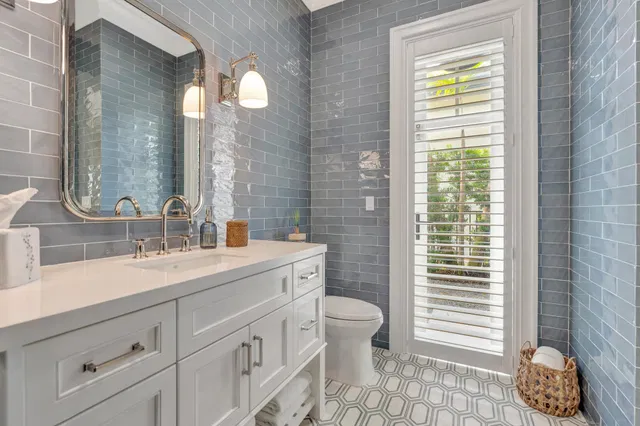 Admirals Cove Residence photo 40