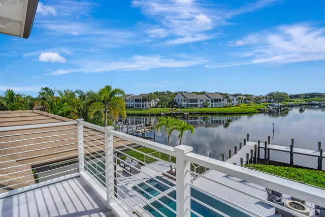 Admirals Cove Residence photo 51