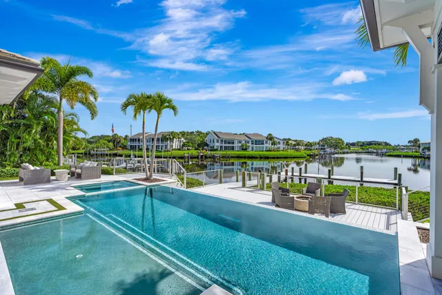 Admirals Cove Residence photo 65