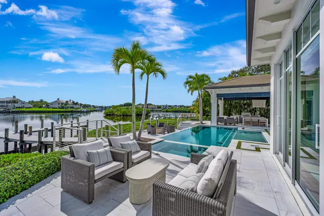 Admirals Cove Residence photo 69