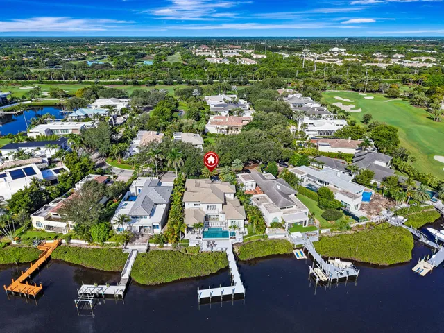 Admirals Cove Residence photo 74