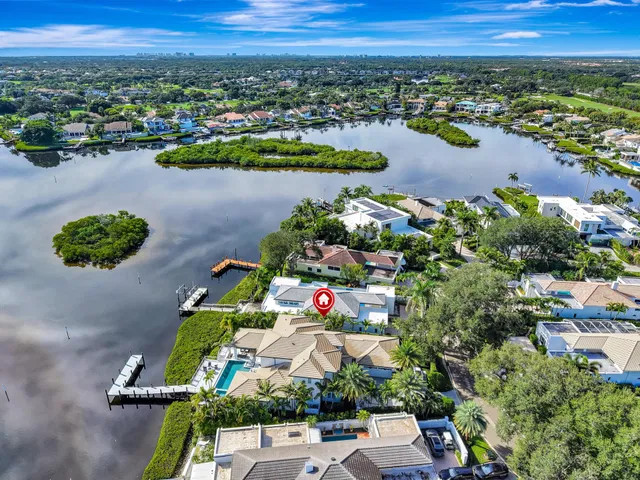 Admirals Cove Residence photo 79