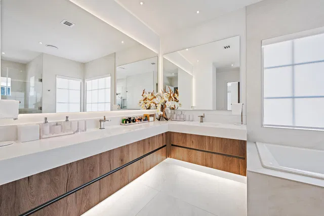 Evergrene Palm Beach Gardens Residence photo 22