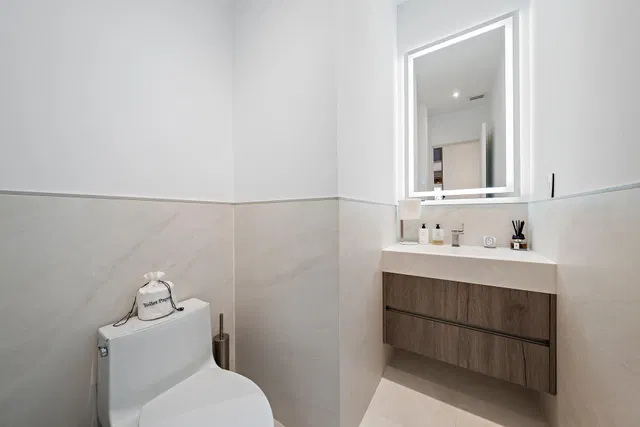 Evergrene Palm Beach Gardens Residence photo 32