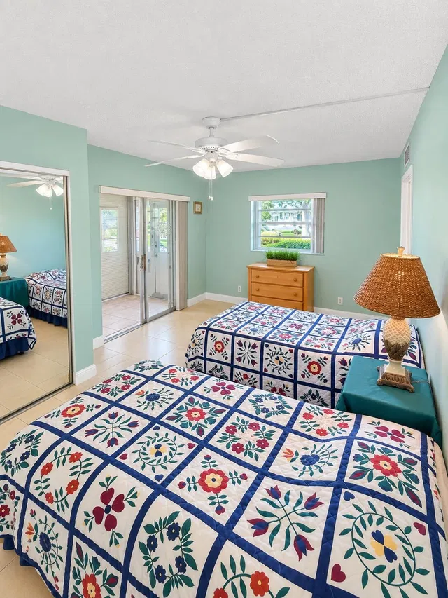 Residence photo 6