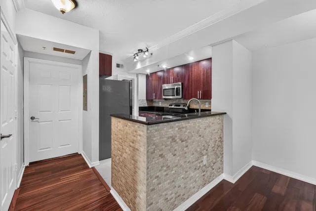 Residences at Midtown Palm Beach Gardens Unit 1316 photo 8