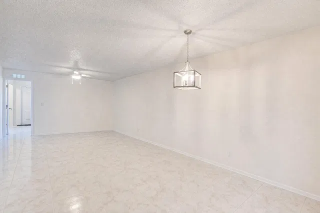 Unit Apt 107 photo 2