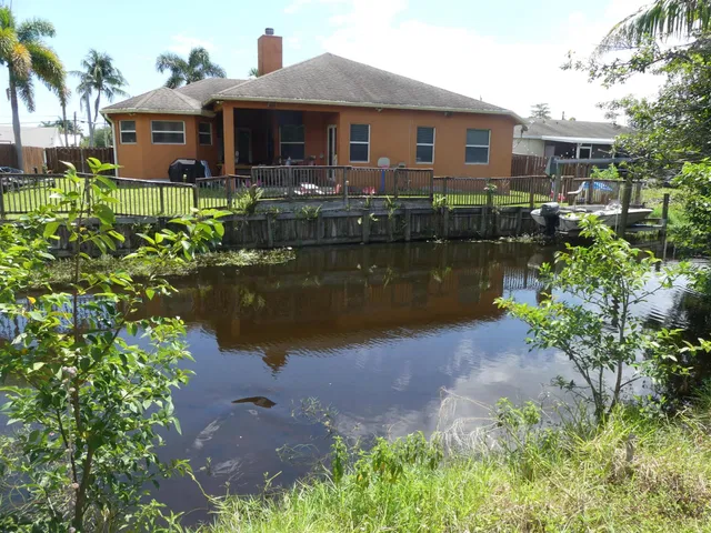 Residence photo 10