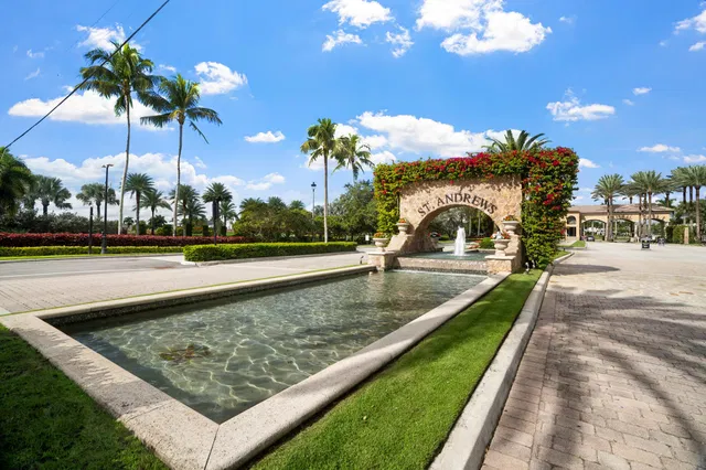 St. Andrews Country Club Residence photo 2