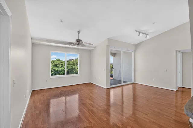 Residence photo 9