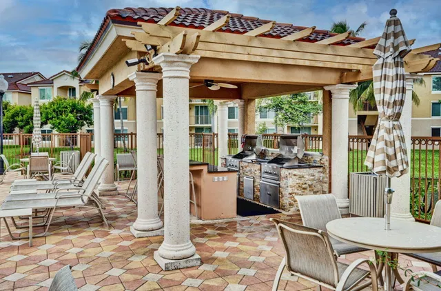 Residence photo 50