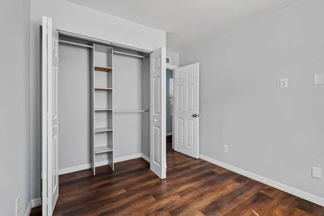 West Palm Beach Residence photo 9