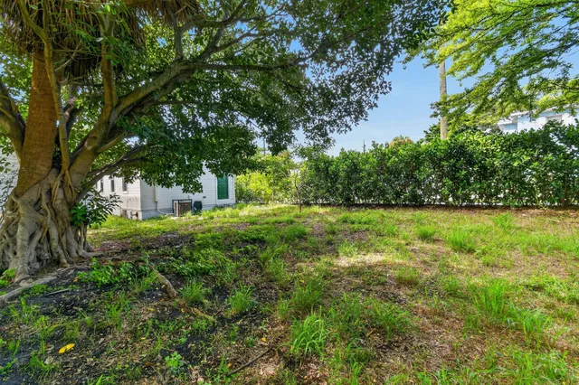 West Palm Beach Residence photo 21